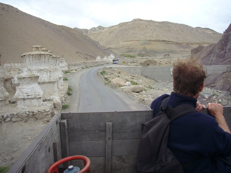 Travel - India - Ladakh - Trip to Alchi - Gas Truck
